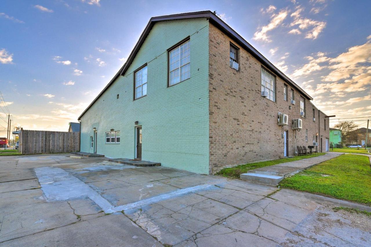 Beautiful Galveston Apt With Deck Less Than 3 Mi To Dtwn! エクステリア 写真