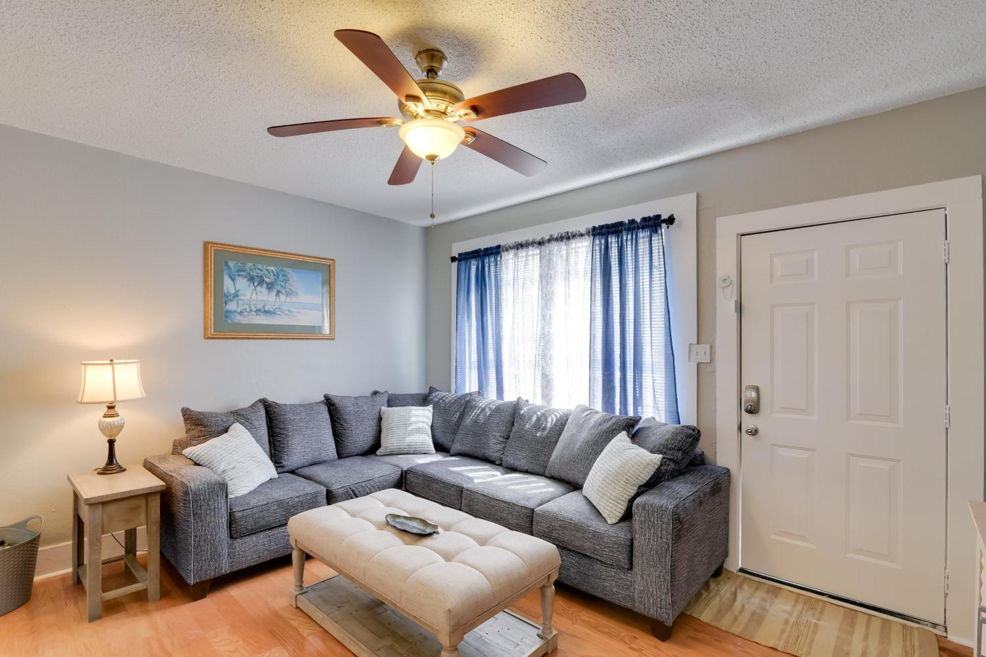 Beautiful Galveston Apt With Deck Less Than 3 Mi To Dtwn! エクステリア 写真