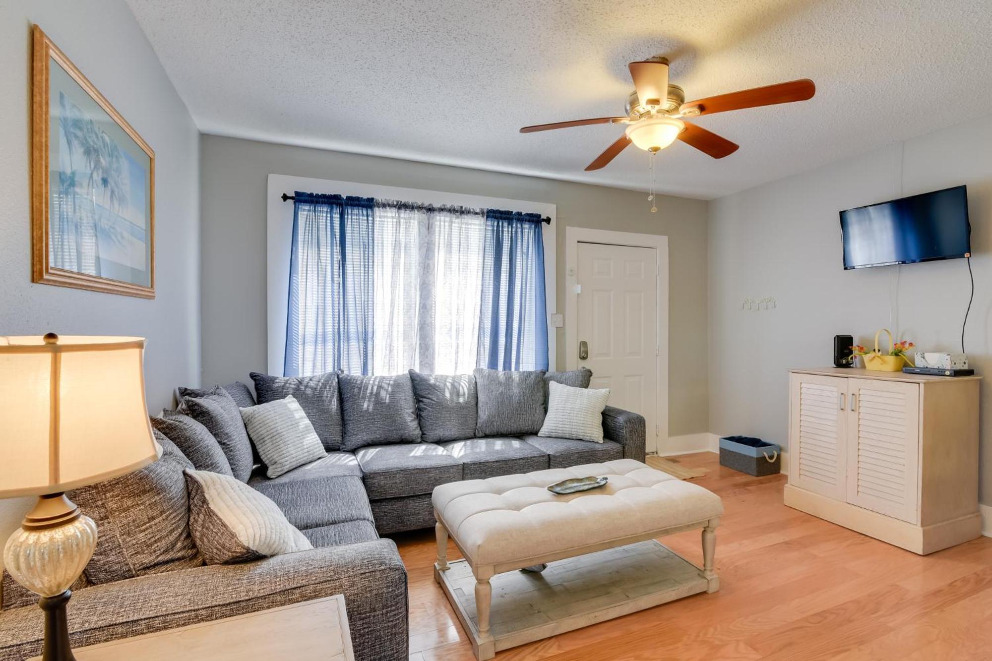 Beautiful Galveston Apt With Deck Less Than 3 Mi To Dtwn! エクステリア 写真